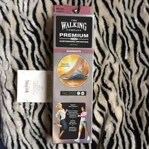 The Walking Company Insert